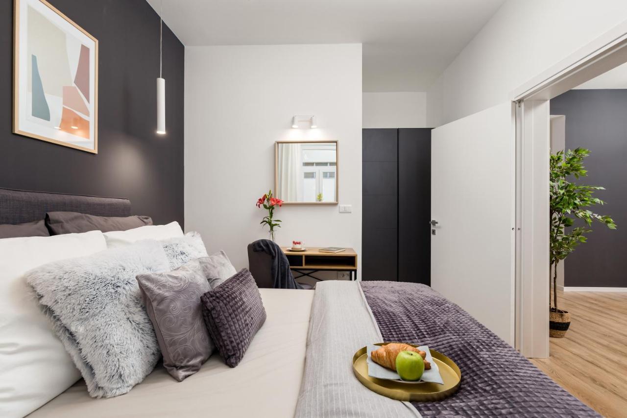 רייקה Saint Vitus Apartments With Balcony מראה חיצוני תמונה
